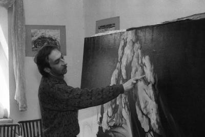 Леонід Войцехов працює над серією "Диригування"