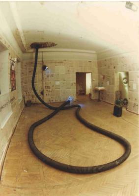 "Art & Fact". Фото інсталяції "Комунікація". Ігор Гусєв