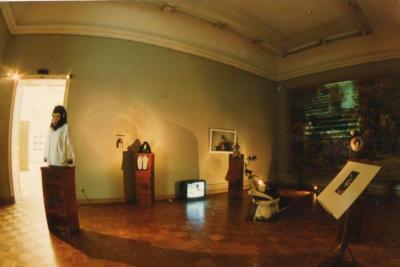 "Вільна зона 2: Академія холоду". Фото відеоінсталяції. Олександр Ройтбурд