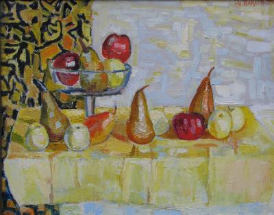 Натюрморт на жовтому фоні